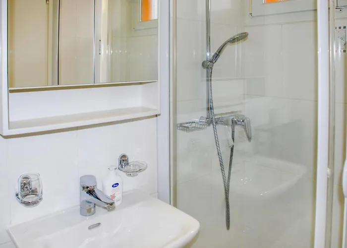 Residenza Lido 009 By Interhome 洛迦诺