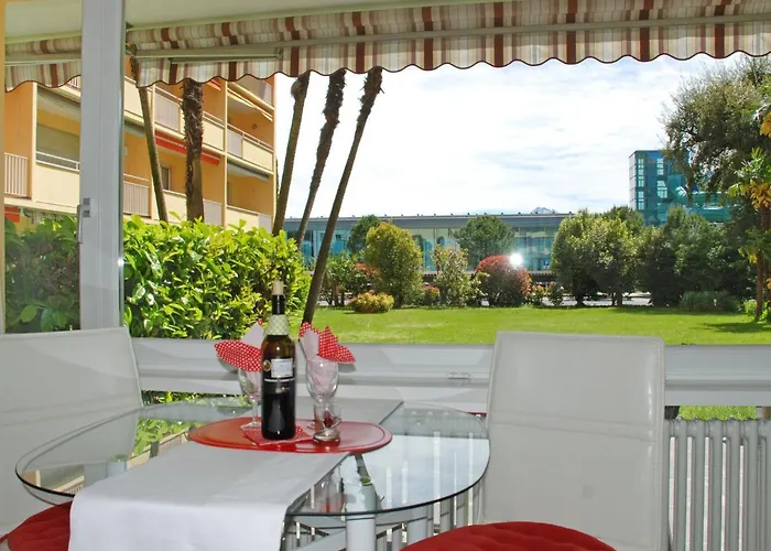 公寓 Residenza Lido 009 By Interhome *